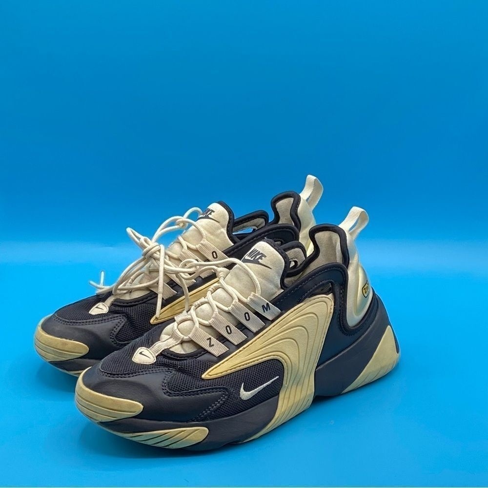 Mens Nike Zoom 2000 Black and White‎